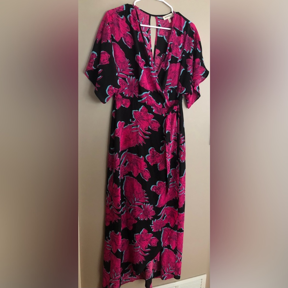 Monteau Raspberry & Black Floral Midi Dress  Size XL